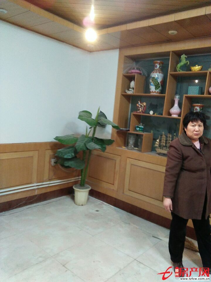 北安居小區(qū)，精裝修，全套家具家電，供暖，拎包即住