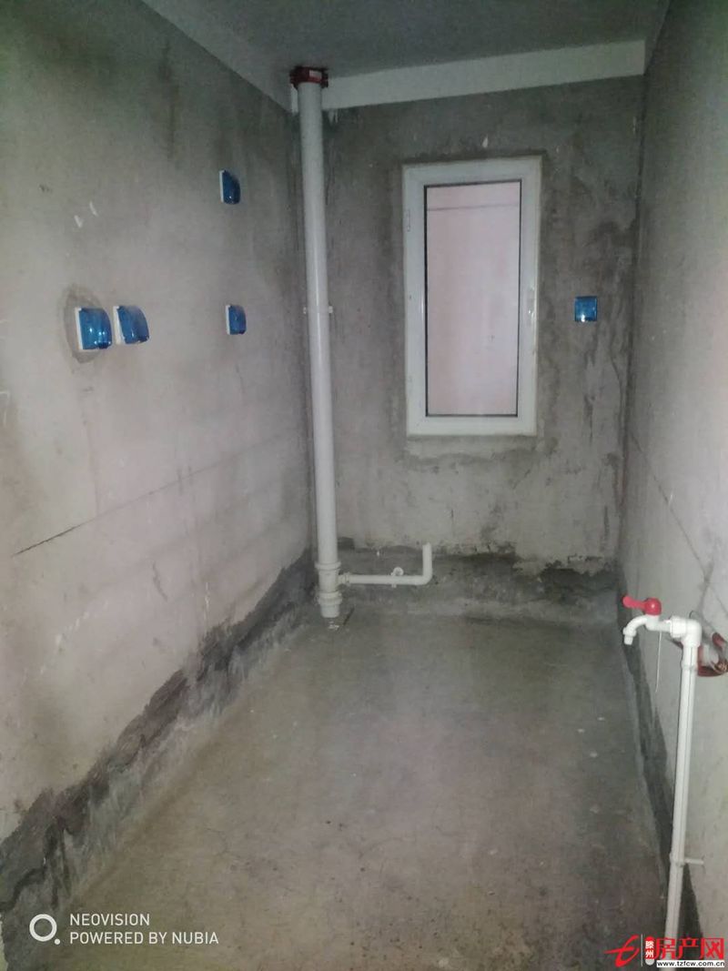 金河灣兩室兩廳，含上房費回遷房