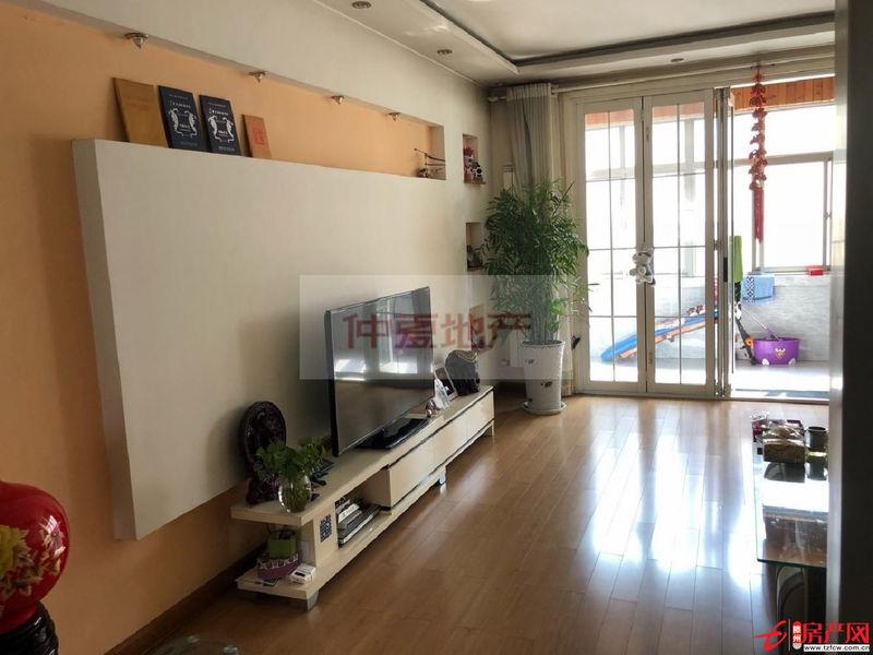 喜歡簡(jiǎn)單，不會(huì)凌亂。喜歡低調(diào)，不會(huì)張揚(yáng)。金葉花園3室