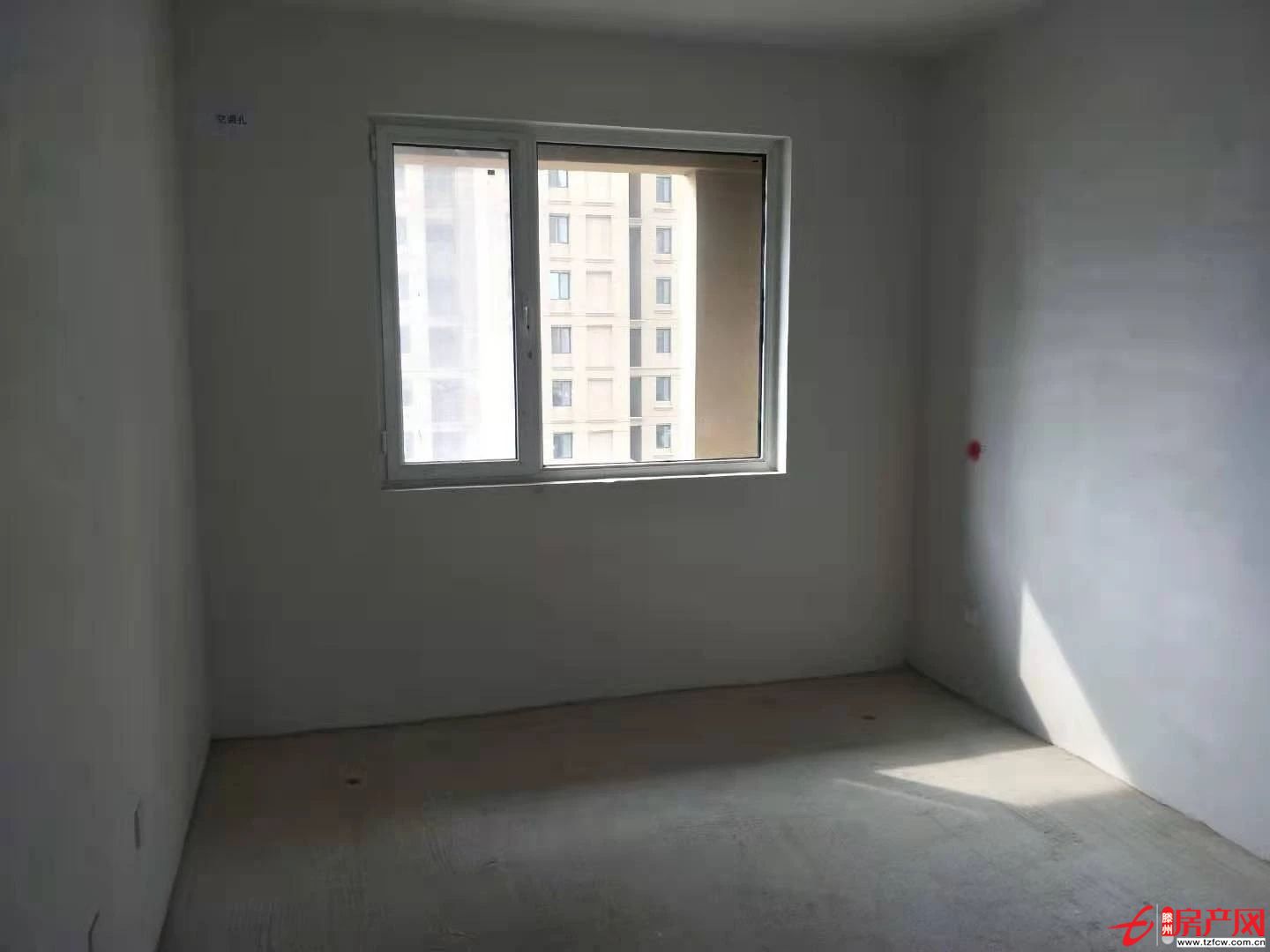 汽車站真愛商城旁邊熙城國際，兩室朝陽有鑰匙隨時看房首付50萬
