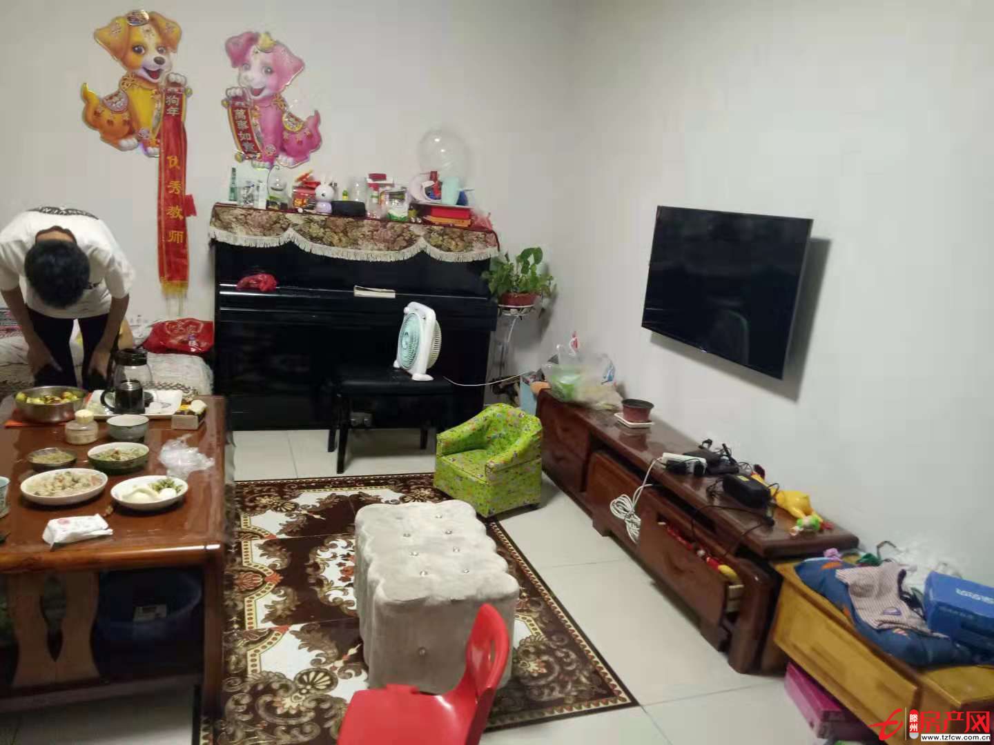 玫瑰園，中等裝修前面是實(shí)驗(yàn)交通方便小區(qū)環(huán)境優(yōu)美