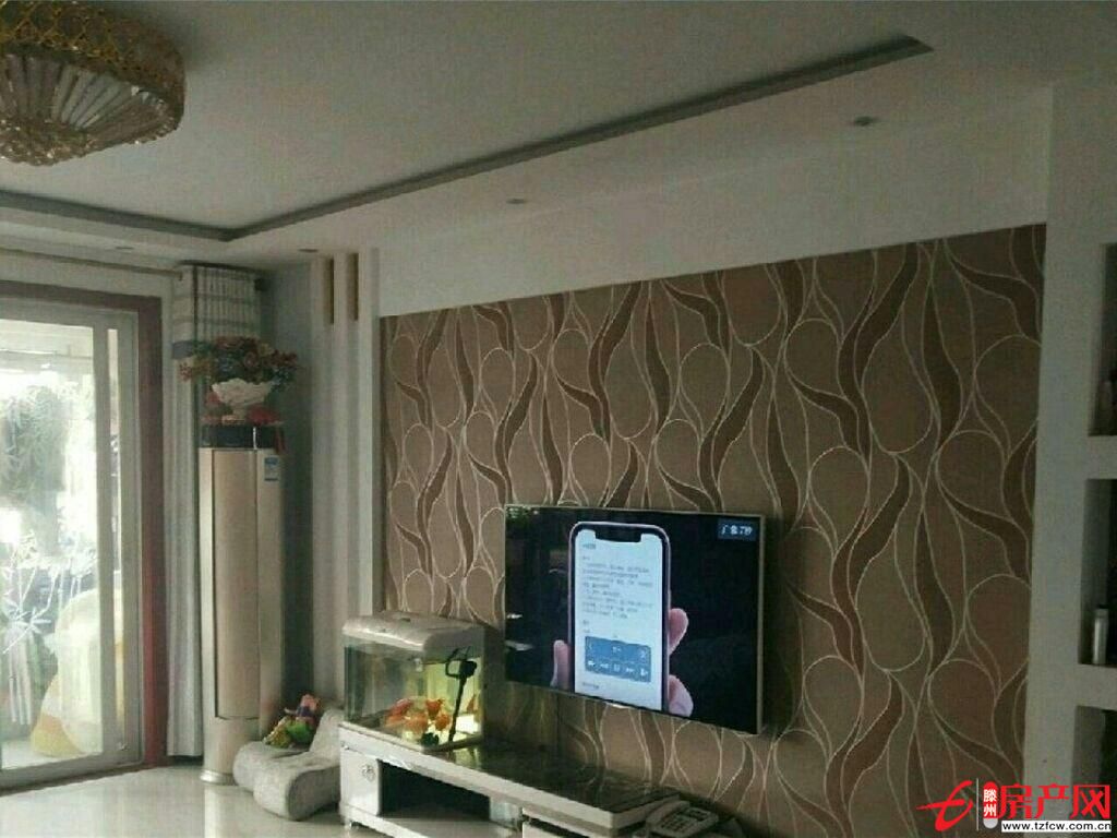 潤恒花園回遷房戶型方正通風(fēng)采光好精裝修暖氣燃?xì)鈱拵Ф颊Ｊ褂?>
                    </a>
                </div>
                <div   id=