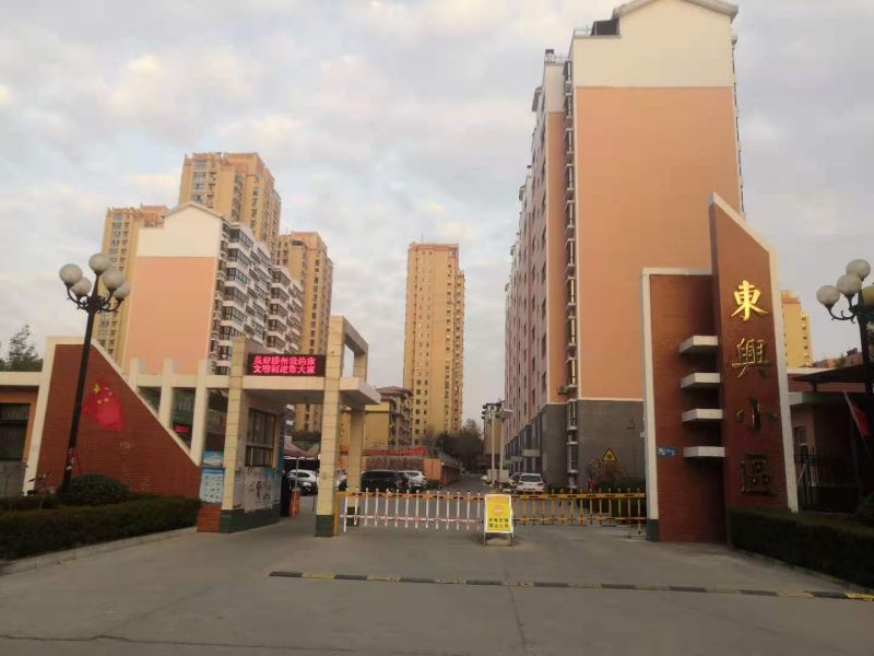 檢察院宿舍，精裝修3室2廳1衛(wèi)110m2左右價(jià)格112.6萬(wàn)元